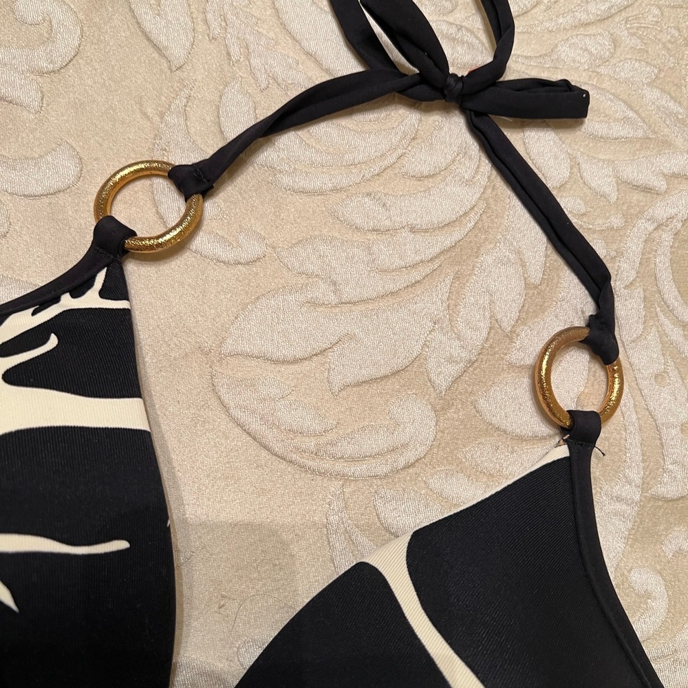Bathing suit - Picture 2 of 7